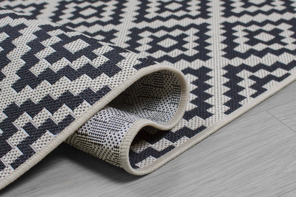 Zoe Black/Beige Indoor/Outdoor Area Rug RUGSANDROOMS 