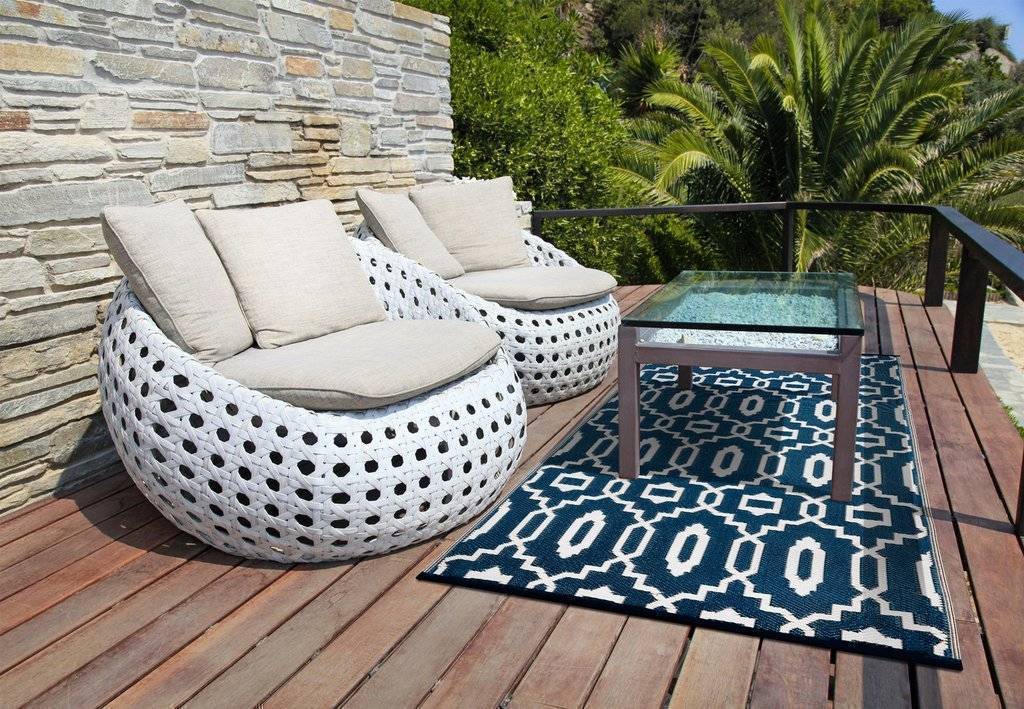 Modern Dark Blue & White Indoor-Outdoor Reversible Rug cvsonia 