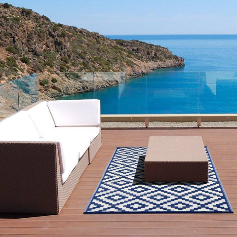 Image of Nirvana Navy Blue & White Indoor-Outdoor Reversible Rug cvsonia 