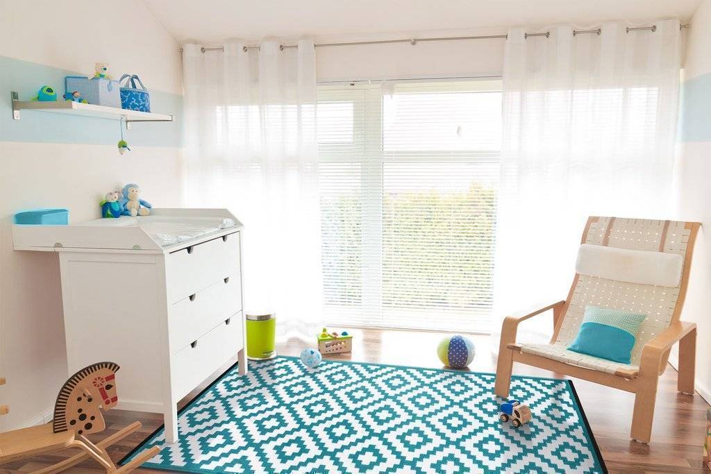 Nirvana Teal Blue & White Indoor-Outdoor Reversible Rug cvsonia 