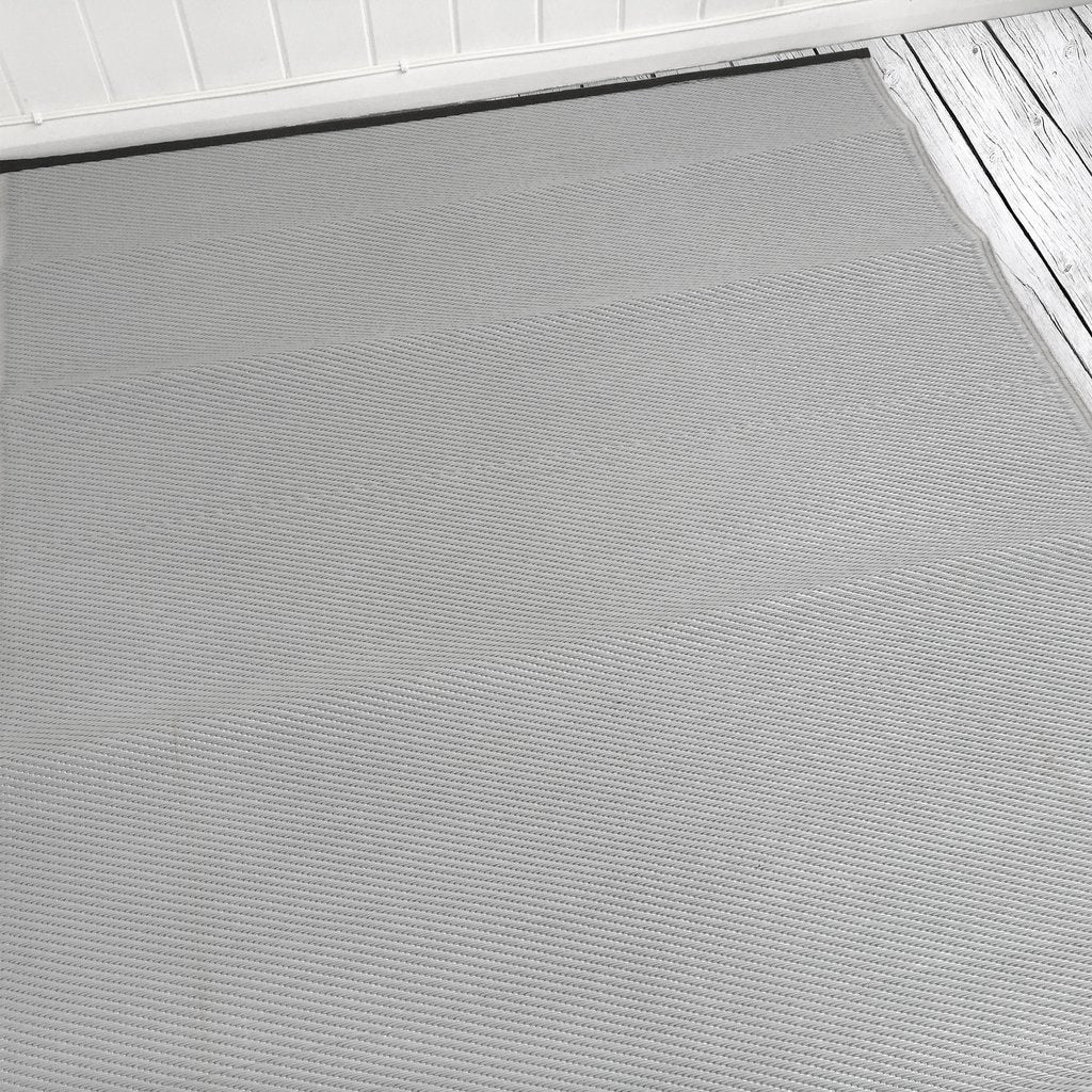 Pacific Mirage Grey & Cream Indoor-Outdoor Reversible Rug cvsonia 