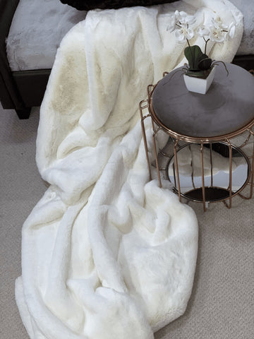 Image of Butter Cream Faux Fur Throw RUGSANDROOMS 