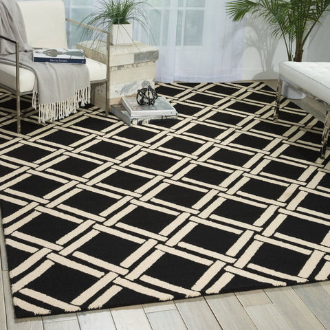 Nourison Black/White Area Rug RUGSANDROOMS 