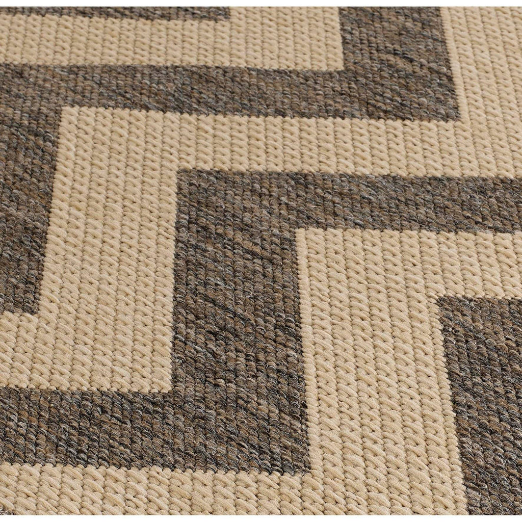 Moda Chevron Grey Area Rug RUGSANDROOMS 