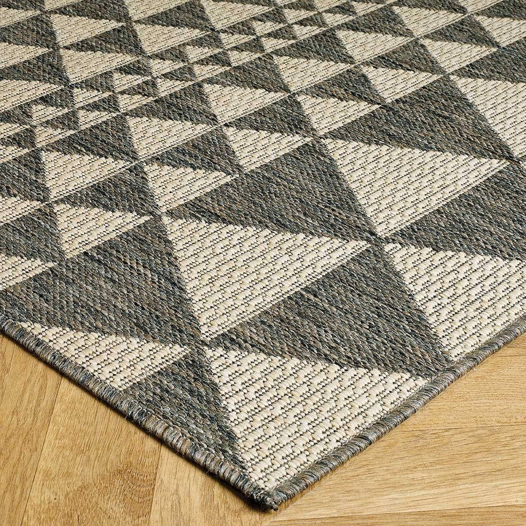Mona Prism Grey Area Rug RUGSANDROOMS 