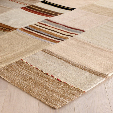 Image of Nava Beige Area Rug RUGSANDROOMS 