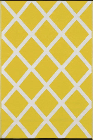 Image of Diamond Mimosa Yellow & Cream Indoor-Outdoor Reversible Rug cvsonia 