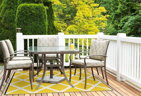 Image of Diamond Mimosa Yellow & Cream Indoor-Outdoor Reversible Rug cvsonia 