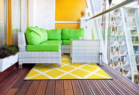 Image of Diamond Mimosa Yellow & Cream Indoor-Outdoor Reversible Rug cvsonia 