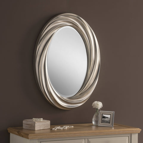 Image of Oval Silver Wall Accent Mirror RUGSANDROOMS 